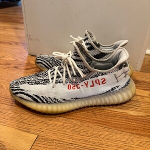 Yeezy Boost 350 Zebras Size 12